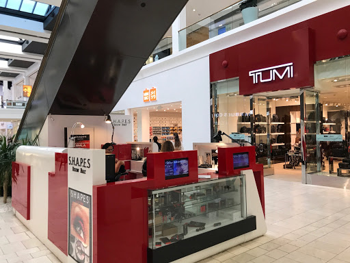 TUMI Store - Fashion Square