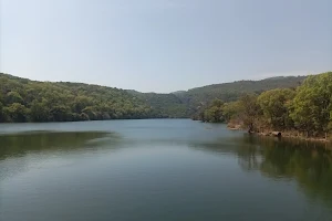 Papavinasanam Dam image