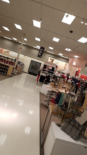 Department Store «Target», reviews and photos, 15560 Pilot Knob Rd, Apple Valley, MN 55124, USA
