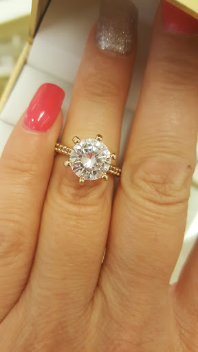 Jewelry Store «Tiffany & Co.», reviews and photos, 505 Vine St, Cincinnati, OH 45202, USA