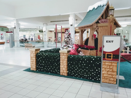 Shopping Mall «Monroeville Mall», reviews and photos, 200 Mall Cir Dr, Monroeville, PA 15146, USA