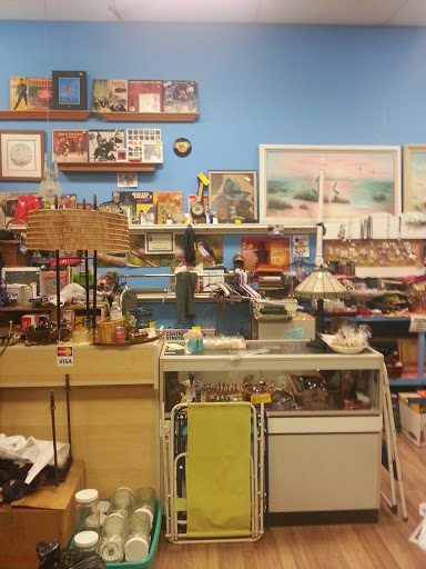 Thrift Store «Green Bean Thrift Store», reviews and photos, 2500 Florida A1A, Indialantic, FL 32903, USA