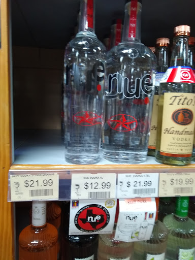 Wine Store «Gates Circle Wine and Liquor», reviews and photos, 1430 Delaware Ave, Buffalo, NY 14209, USA