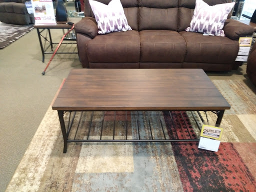 Furniture Store «Art Van Furniture», reviews and photos, 2606 N Elston Ave, Chicago, IL 60647, USA