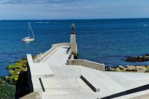 Dun Laoghaire Baths image