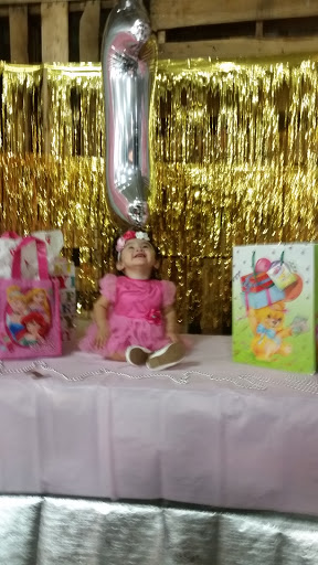 Shopping Mall «El Mercadito Mall», reviews and photos, 8011 E Washington St, Indianapolis, IN 46219, USA