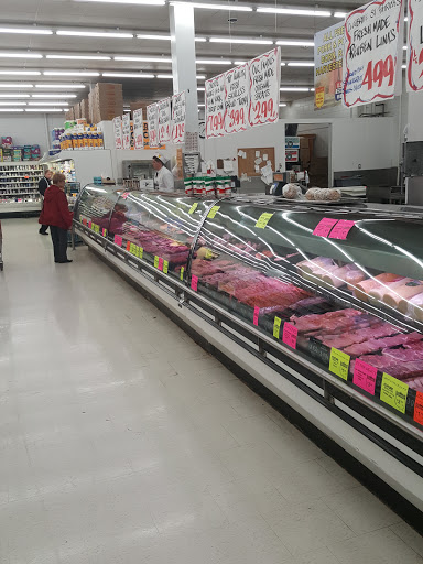 Grocery Store «Fareway Grocery», reviews and photos, 619 Burnett Ave, Ames, IA 50010, USA