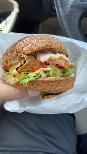 Liquor Store «Halls Wine & Spirits», reviews and photos, 4200 W Glade Rd, Colleyville, TX 76034, USA