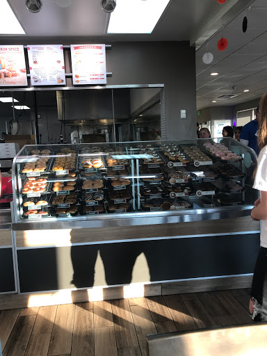 Bakery «Krispy Kreme Doughnuts», reviews and photos, 417 W University Pkwy, Orem, UT 84057, USA