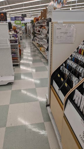 Fabric Store «Jo-Ann Fabrics and Crafts», reviews and photos, 2201 NW Barry Rd, Kansas City, MO 64154, USA
