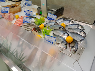 Photo n°3 de Poissonnerie Les Dauphins à Grenoble ()