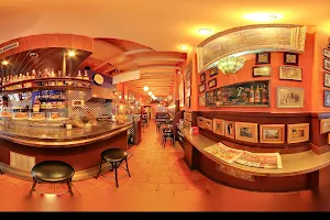 Cafe Park Belmont - Sagrada Família image