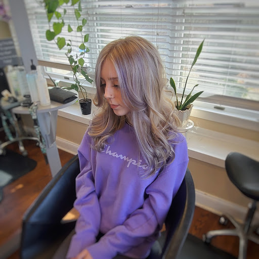 Beauty Salon «Color Bar Beauty Salon», reviews and photos, 519 N Mountain Rd, Harrisburg, PA 17112, USA