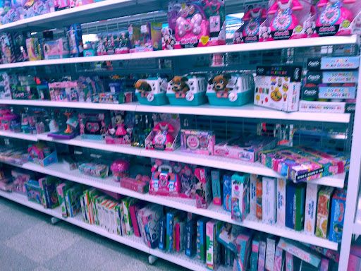 Clothing Store «Ross Dress for Less», reviews and photos, 3000 Gateway St, Springfield, OR 97477, USA