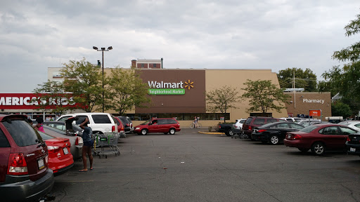 Supermarket «Walmart Neighborhood Market», reviews and photos, 2551 W Cermak Rd, Chicago, IL 60608, USA