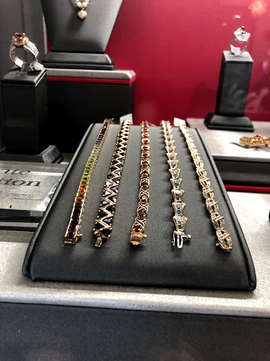 Jewelry Store «Toner Jewelers», reviews and photos, 6285 W 135th St, Overland Park, KS 66223, USA