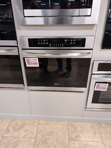 Appliance Store «Hahn Appliance Warehouse», reviews and photos, 3947 W Reno Ave, Oklahoma City, OK 73107, USA