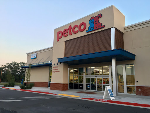 Shopping Mall «Lewis Crossing Shopping Center», reviews and photos, S Amity Rd, Conway, AR 72032, USA