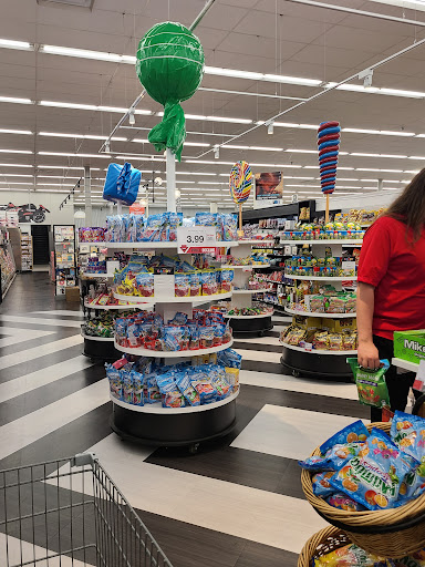 Supermarket «Hy-Vee», reviews and photos, 802 S Center St, Marshalltown, IA 50158, USA