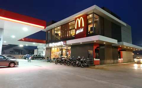 McDonald's Caltex Denai Alam DT image