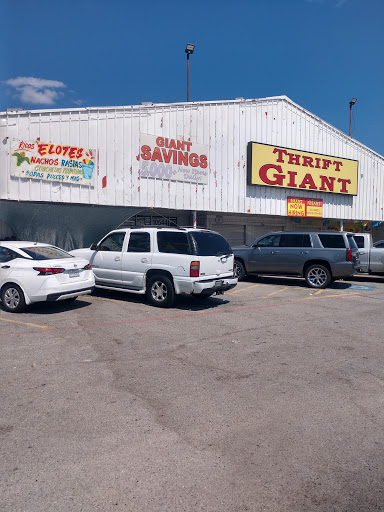 Thrift Store «Thrift Giant», reviews and photos, 10544 Harry Hines Blvd, Dallas, TX 75220, USA