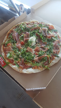 Plats et boissons du Pizzas à emporter PIZZA CHARLY à Bouc-Bel-Air - n°2