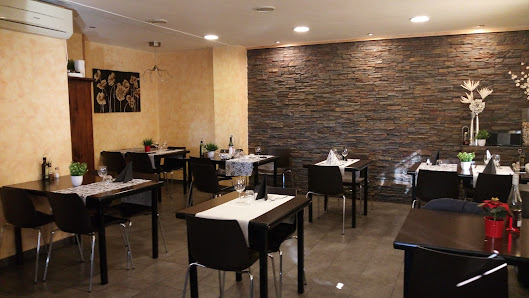Restaurante Cremalls Calle Ent., 2, 22585 Tolva, Huesca, España
