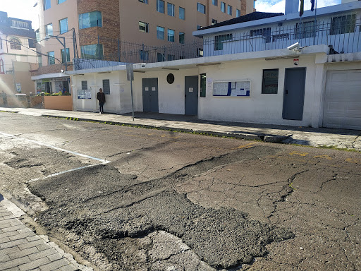 Consulado de España en Quito