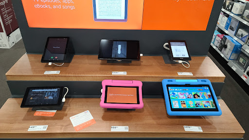 Electronics Store «Best Buy», reviews and photos, 11840 71st St, Kenosha, WI 53142, USA