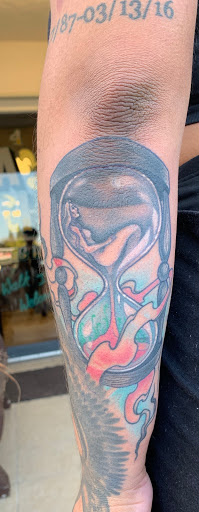 Tattoo Shop «Aces High Tattoo Lake Worth», reviews and photos, 407 S Dixie Hwy, Lake Worth, FL 33460, USA