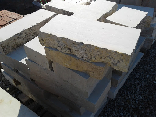 Mulch Supplier «Brentwood Material Co.», reviews and photos, 2950 S Brentwood Blvd, Brentwood, MO 63144, USA