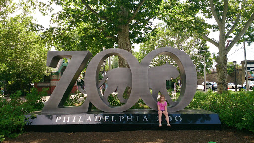 Philadelphia Zoo Parking Garage image 1