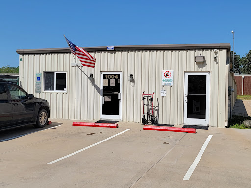 Automobile storage facility High Point