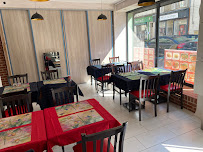 Atmosphère du Family Restaurant Kebab à Brienon-sur-Armançon - n°4