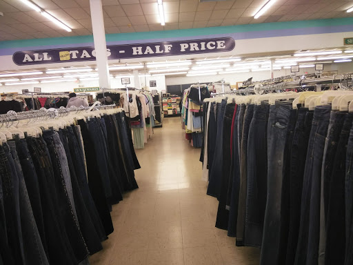 Shopping Mall «Freedom Village Shopping Center», reviews and photos, 1039 Alleghany St, Charlotte, NC 28208, USA