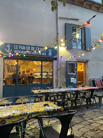 Atmosphère du Restaurant de fruits de mer Le Panier de Crabes à La Rochelle - n°13