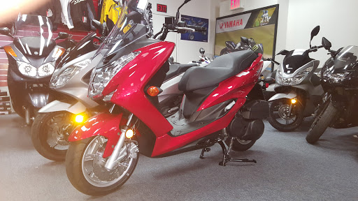 Yamaha Motorcycle Dealer «New York Honda Yamaha», reviews and photos, 3602 38th St, Long Island City, NY 11101, USA