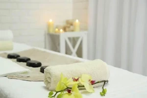 reyou massage studio--pain management/stress relief image