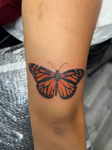 Explore thigh hip tattoo ideas, creative tattoo ideas in Minneapolis, available at Ink Addictionz Tattoo