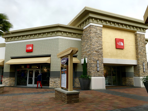 Clothing Store «The North Face Outlet», reviews and photos, 3790 Livermore Outlets Dr, Livermore, CA 94551, USA