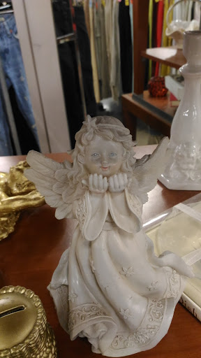 Thrift Store «Goodwill Store & Donation Center», reviews and photos, 543 North Ave, Glendale Heights, IL 60139, USA