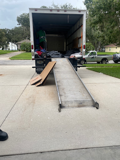 Moving Company «College Hunks Hauling Junk and Moving», reviews and photos, 6270 Edgewater Dr #3600, Orlando, FL 32810, USA