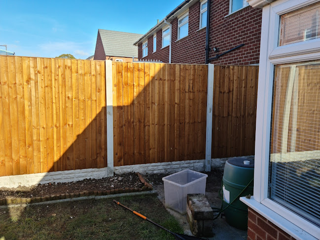 Comments and reviews of Speke Fencing & Gates