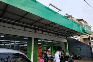 Toko Basmalah Sumberasih Probolinggo image