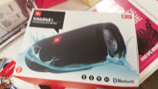 Cell Phone Store «T-Mobile», reviews and photos, 422 S Gaffey St, San Pedro, CA 90731, USA