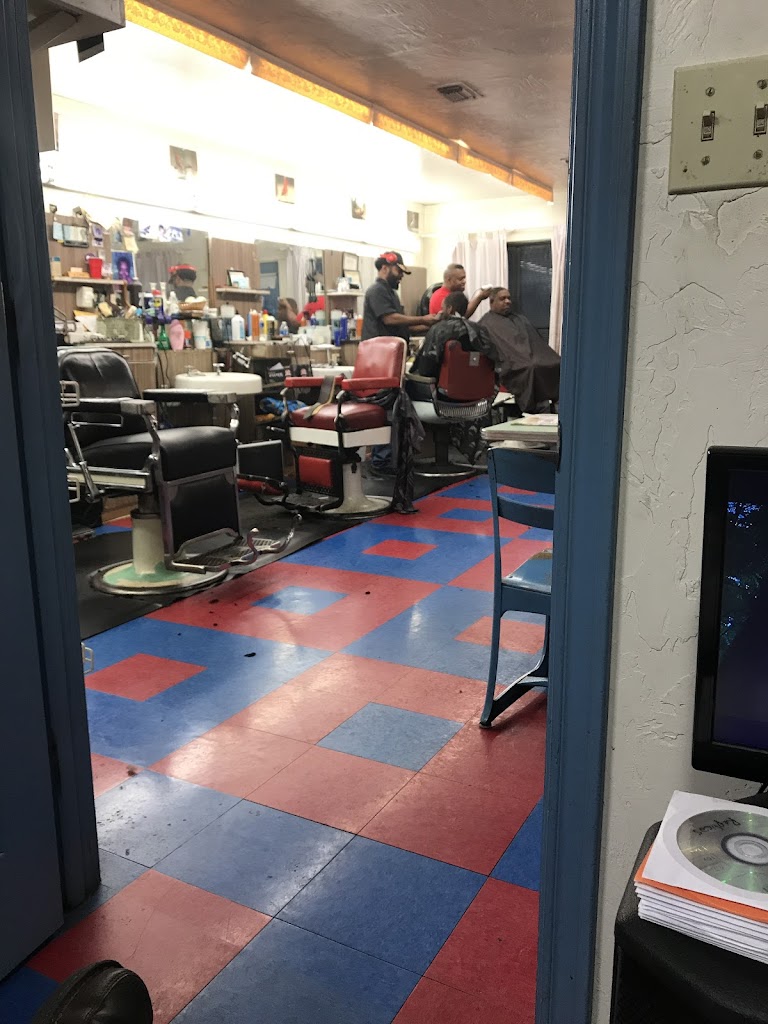 Tex-Ark Barber Shop 71854