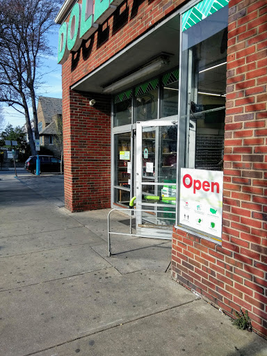 Dollar Store «Dollar Tree», reviews and photos, 39 N Lansdowne Ave #45, Lansdowne, PA 19050, USA