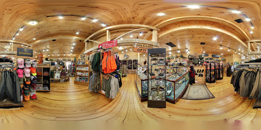 Camping Store «Mosquito Creek Outdoors», reviews and photos, 170 S Washington Ave, Apopka, FL 32703, USA