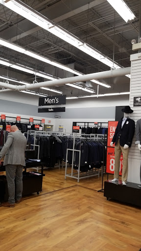 Department Store «Saks OFF 5TH», reviews and photos, 260 Shrewsbury Plaza, Shrewsbury, NJ 07702, USA