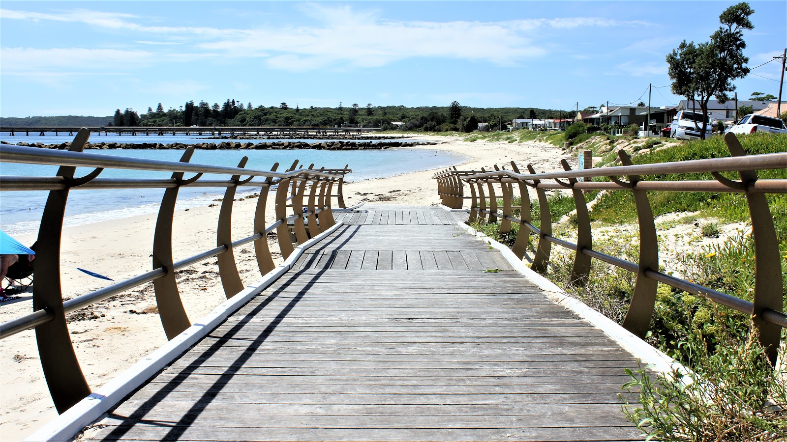 Foto de Silver Beach - lugar popular entre os apreciadores de relaxamento